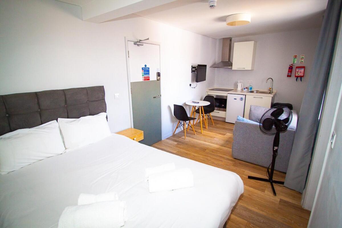 Oyo Studiotel Gy - Modern Hotel Apartments Great Yarmouth Dış mekan fotoğraf