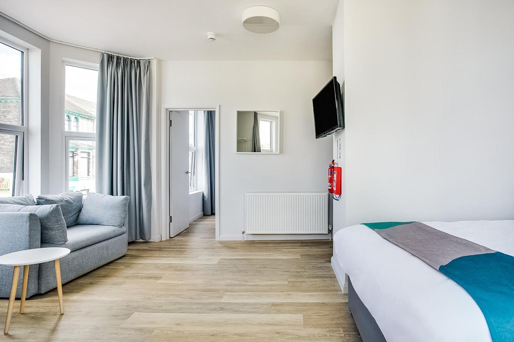 Oyo Studiotel Gy - Modern Hotel Apartments Great Yarmouth Dış mekan fotoğraf